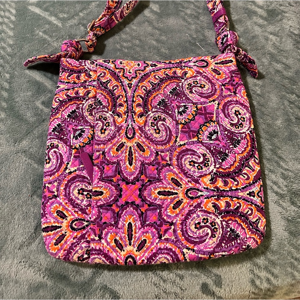 Vera Bradley, Dream Tapestry pattern, Hadley hipster, crossbody bag